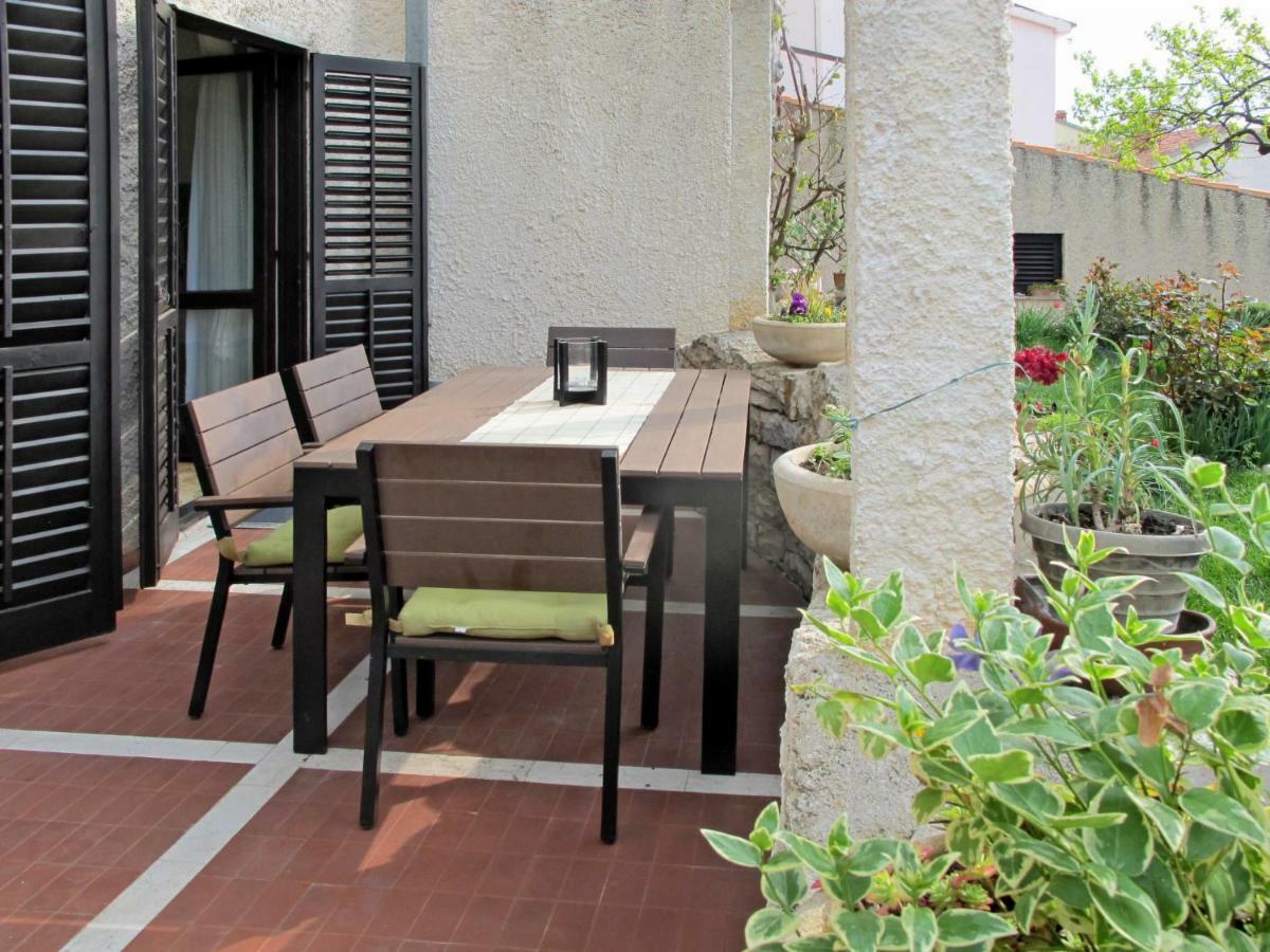 Apartment Maslina - Pul335 By Interhome Pjescana Uvala Exterior foto